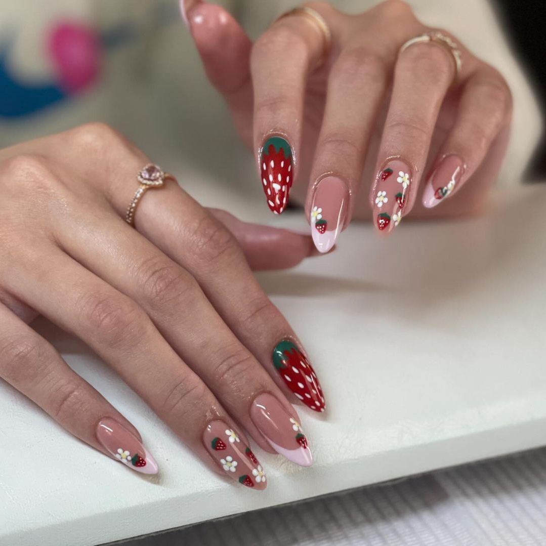 Lee's Nails